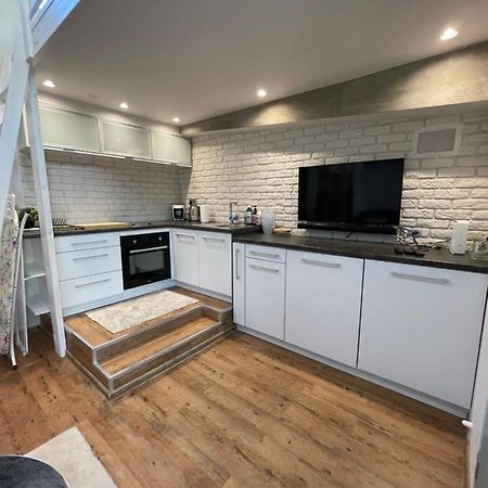 Warynskiego 9 - Piekna Panorama Miasta - Smart Tv 42 Cale - Wifi - Ekspres Kapsulkowy - W Pelni Wyposazona Kuchnia 华沙 外观 照片