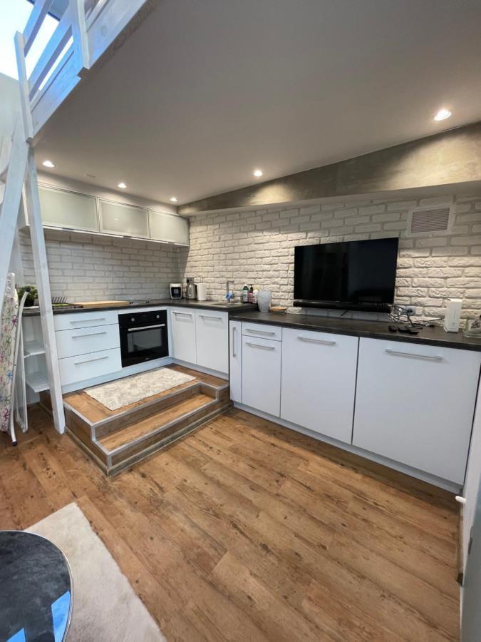 Warynskiego 9 - Piekna Panorama Miasta - Smart Tv 42 Cale - Wifi - Ekspres Kapsulkowy - W Pelni Wyposazona Kuchnia 华沙 外观 照片