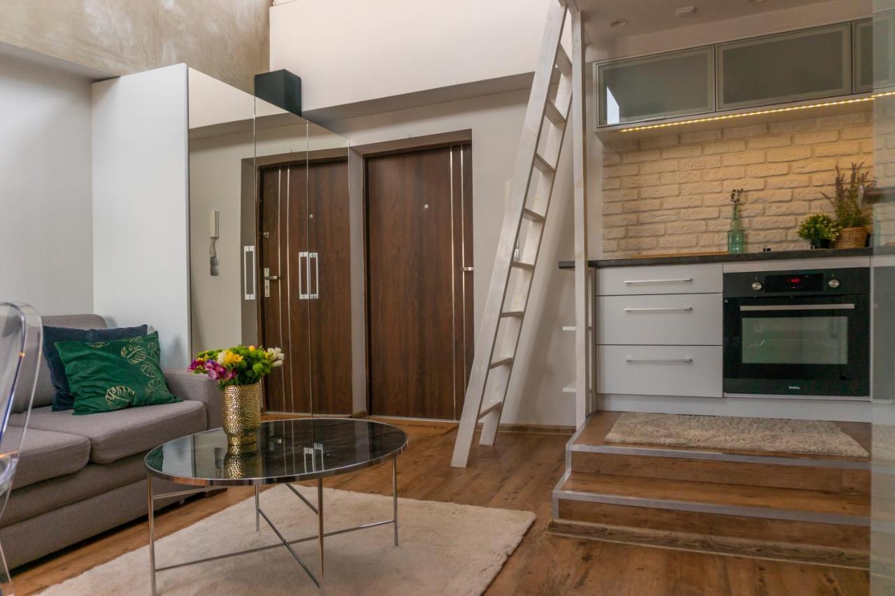 Warynskiego 9 - Piekna Panorama Miasta - Smart Tv 42 Cale - Wifi - Ekspres Kapsulkowy - W Pelni Wyposazona Kuchnia 华沙 外观 照片